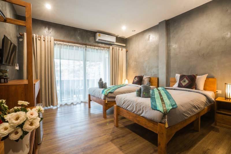 Sriananpura Hotel Chiang Mai Exterior photo